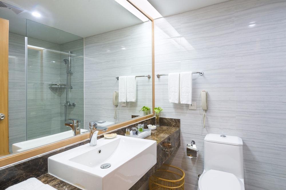 Golden Palm Resort Санья Экстерьер фото
