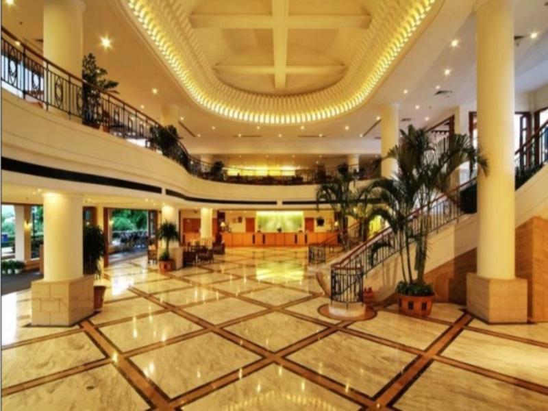 Golden Palm Resort Санья Экстерьер фото